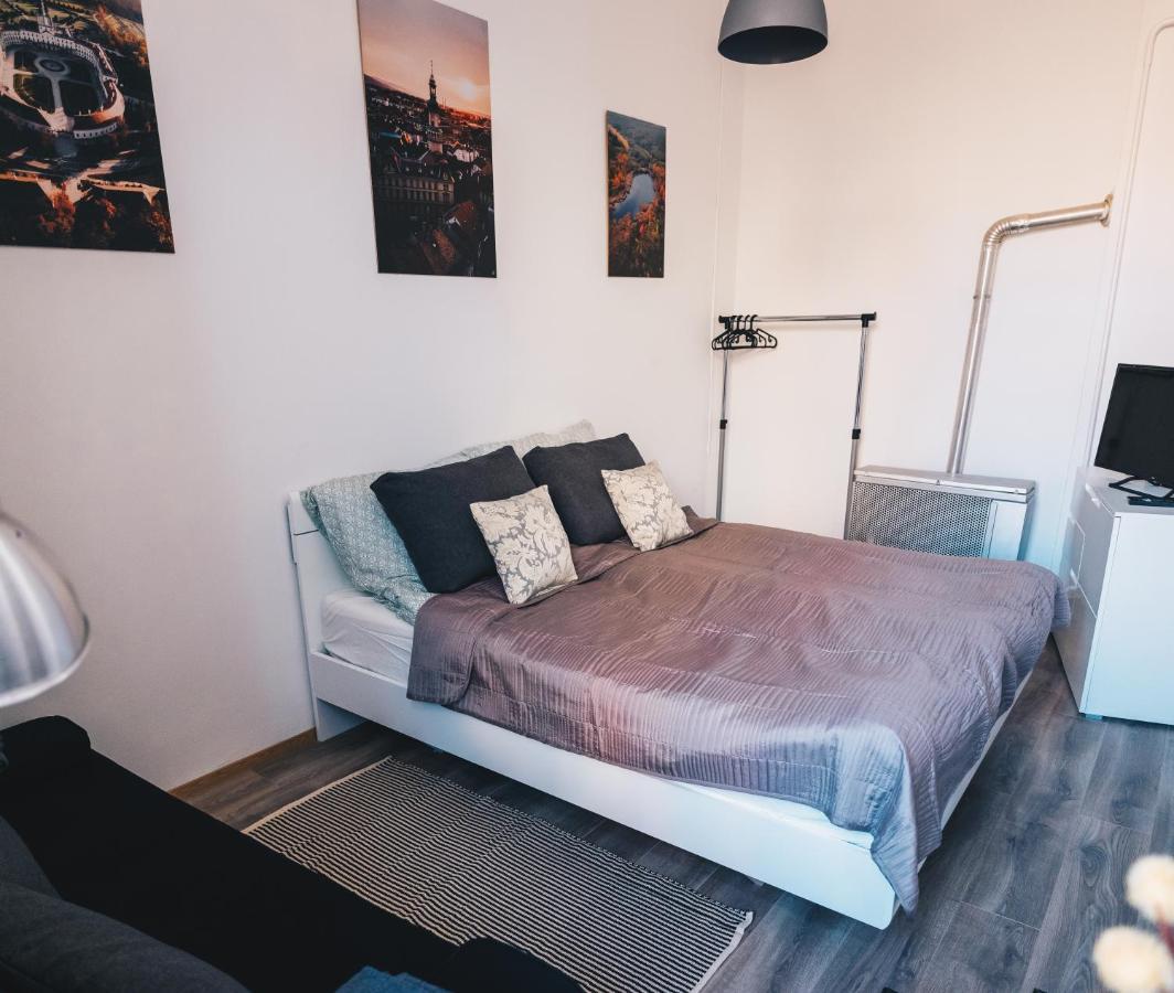 Studio77 Apartman Apartment โชพรอน ภายนอก รูปภาพ